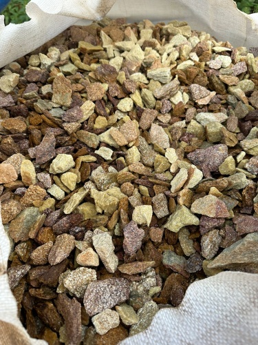 Златолит персиковый декоративная каменная крошка купить в Барабинске