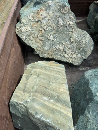 Ландшафтные глыбы зелёные 200-500 килограмм купить в Барабинске