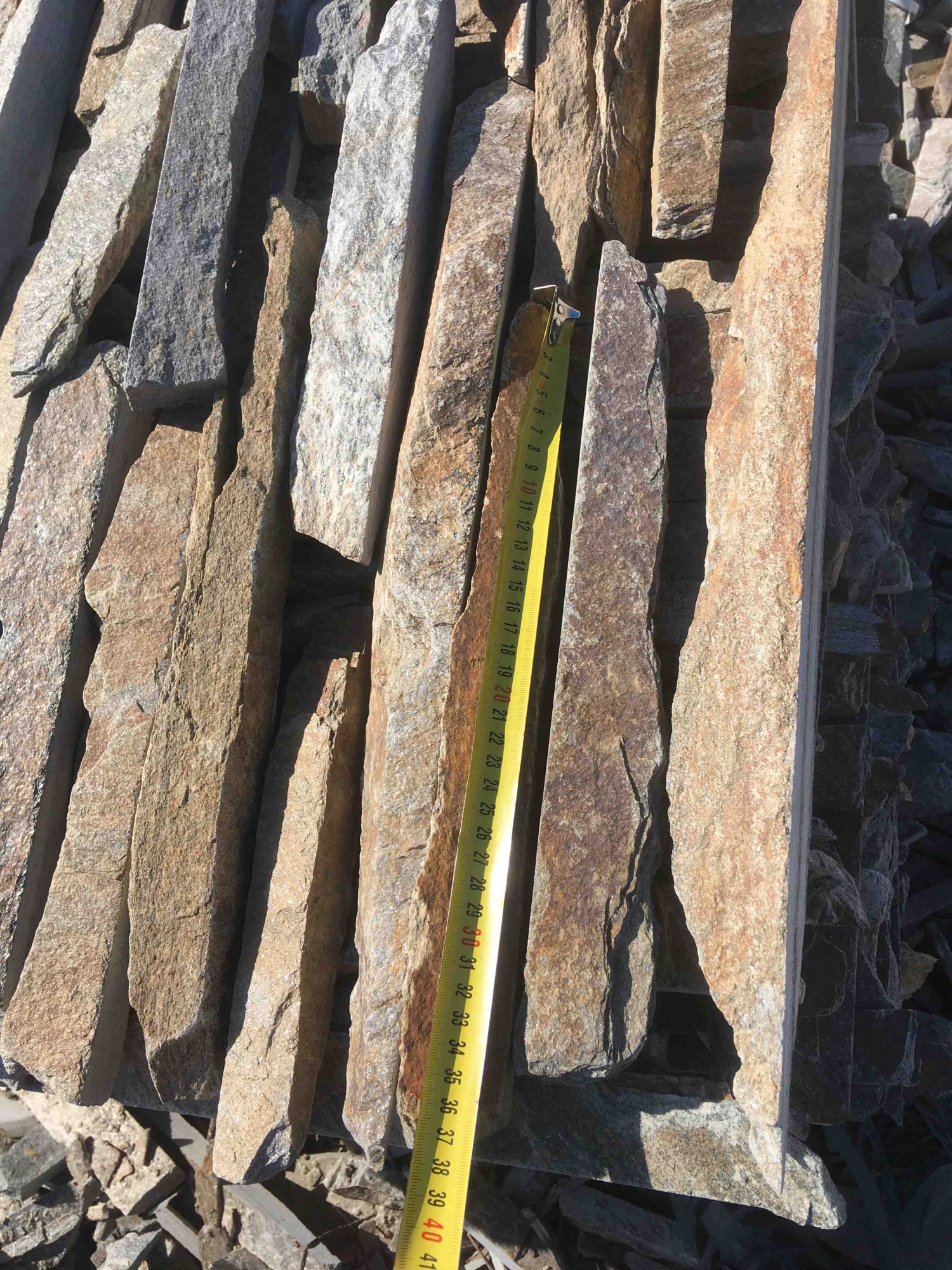 Горбушка златолит мультиколор для облицовки купить в Барабинске