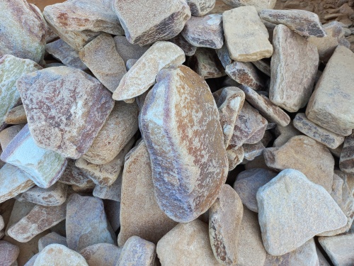 Златолит жёлтый, жёлто-зелёный глыбки и валуны для ланшафтного дизайна купить в Барабинске