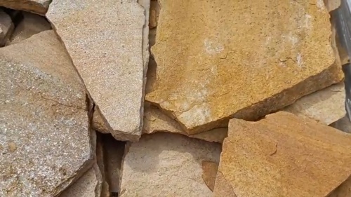 Плитняк златолит жёлтый для цоколя купить в Барабинске