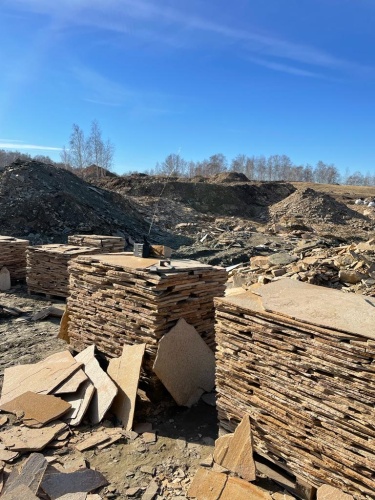 Плитняк златолит жёлтый золотистый для отмостки купить в Барабинске