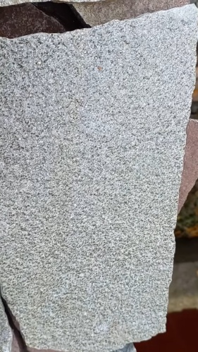 Плитняк златолит серебристый для цоколя, отмостки купить в Барабинске