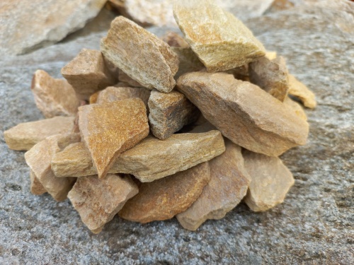 Златолит жёлтый декоративная каменная крошка купить в Барабинске