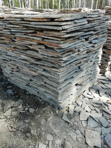 Плитняк златолит Уральский для цоколя, отмостки купить в Барабинске